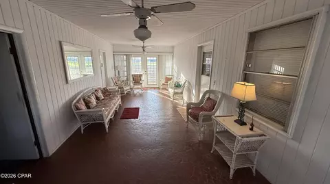 5526 Old U S Rd, Malone, FL 32445 photo 5