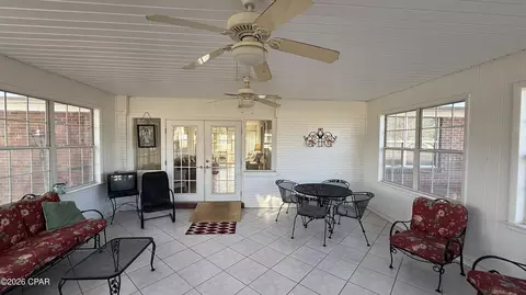 5526 Old U S Rd, Malone, FL 32445 photo 4