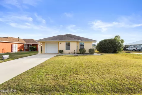 2804 Gwendolen Ct, Panama City, FL 32405