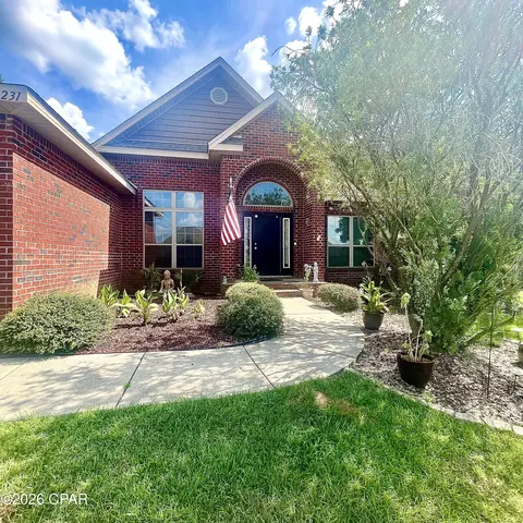231 Paradise Palm Cir, Crestview, FL 32536