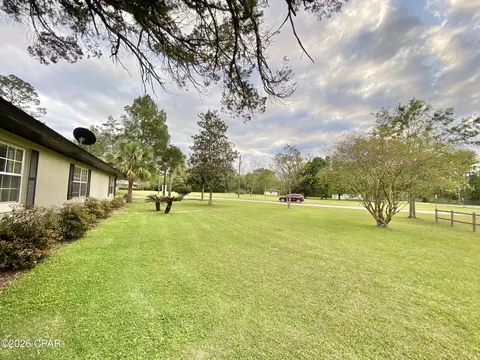 Exterior - 807 Maple St, Chipley, FL 32428 photo 24 of 26