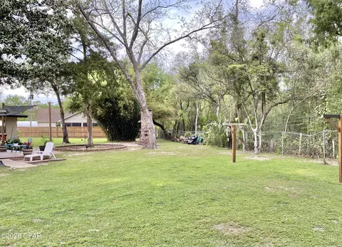 Exterior - 807 Maple St, Chipley, FL 32428 photo 16 of 26
