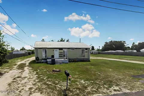 908 Kraft Ave, Panama City, FL 32401