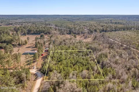Nnn Schmidt Lane, Chipley, FL 32428