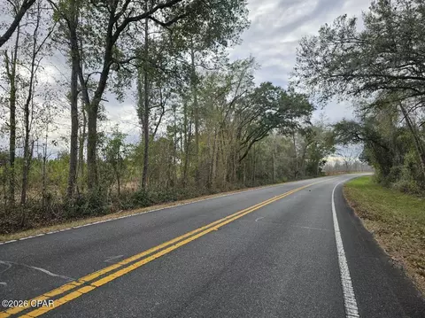 000 Lovewood Rd, Cottondale, FL 32431