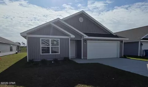4872 Rosemary St, Panama City, FL 32404