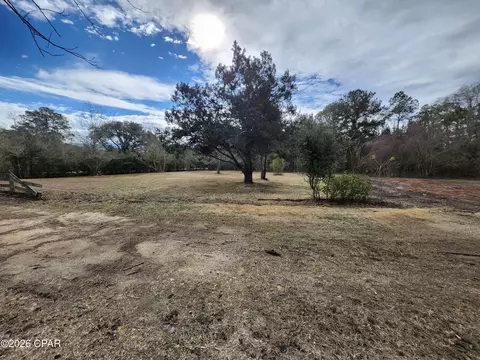 1237 Merry Acres Dr, Chipley, FL 32428 photo 4