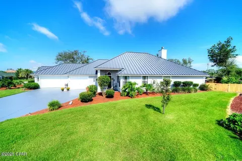 625 Amberjack Dr, Panama City, FL 32408