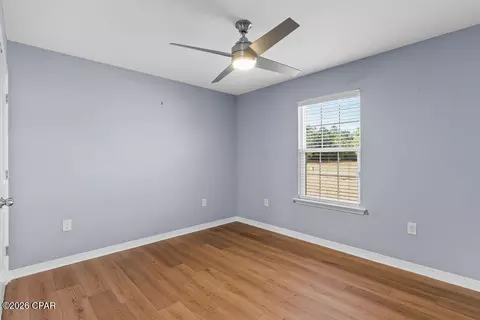 561 Lakepointe Dr, Chipley, FL 32428 photo 16
