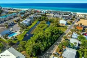 120 Deluna Pl, Panama City Beach, FL 32413