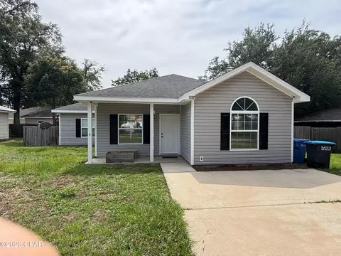 117 Mary Dr, Wewahitchka, FL 32465