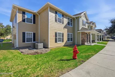 601 Cape Cod Dr, Panama City Beach, FL 32407