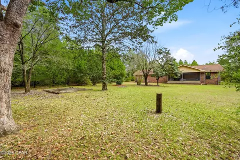 Exterior - 3922 Vistula Dr, Chipley, FL 32428 photo 6 of 7