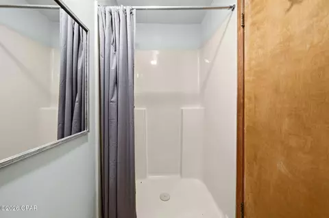 Bath - 3922 Vistula Dr, Chipley, FL 32428 photo 4 of 4