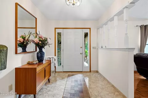 Entry Way - 3922 Vistula Dr, Chipley, FL 32428 photo 1 of 2