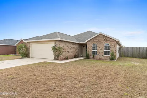 2902 Cedars Xing, Panama City, FL 32405