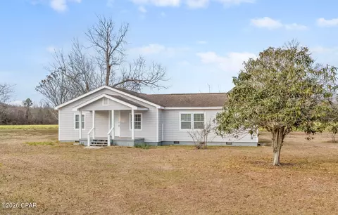4512 Mimosa Ln, Cottondale, FL 32431