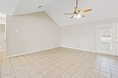 Living - 536 Carr Rd, Chipley, FL 32428 photo 1 of 2