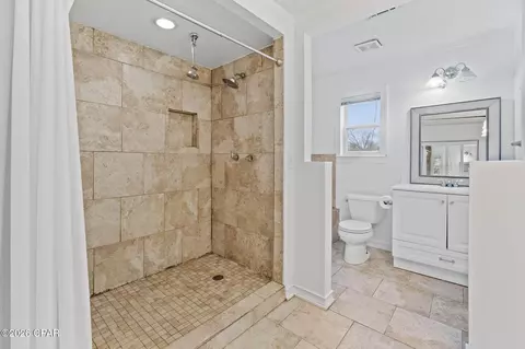 Bath - 536 Carr Rd, Chipley, FL 32428 photo 3 of 3
