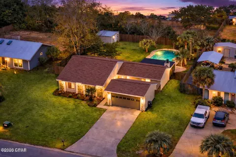 168 Derby Woods Dr, Lynn Haven, FL 32444