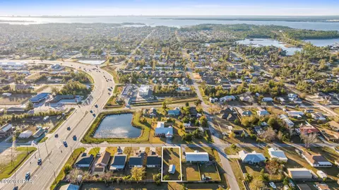 1307 New York Ave, Lynn Haven, FL 32444