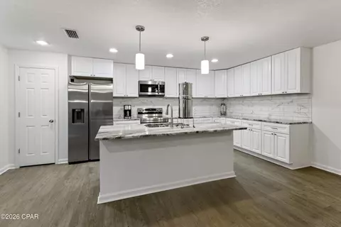 Kitchen - 2139 Dothan Ct, Chipley, FL 32428 photo 1 of 4