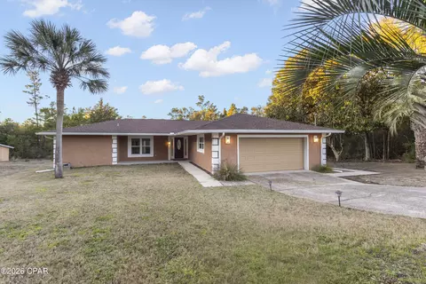 2139 Dothan Ct, Chipley, FL 32428
