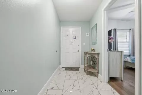9860 S Thomas Dr #705, Panama City, FL 32408