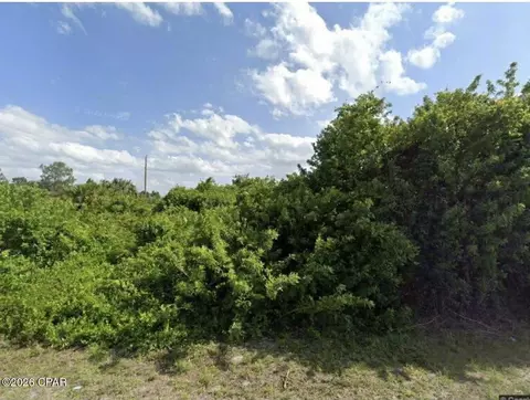 646648 Chavers St, Lehigh Acres, FL 33971