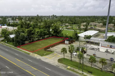 1518 Ohio Ave, Lynn Haven, FL 32444
