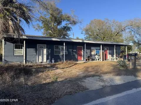 12091211 E 10th St, Panama City, FL 32401