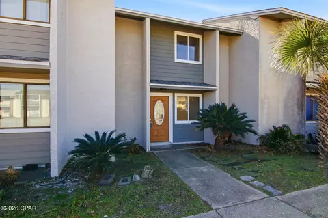 415 Venetian Way, Panama City, FL 32405