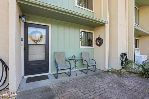 220 Saint Katherine Blvd, Panama City Beach, FL 32407