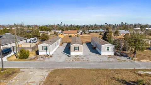 2721 E 19th St, Panama City, FL 32405