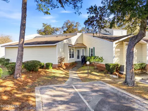 2026 Baker Ct #13, Panama City, FL 32401