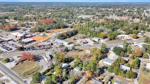 1217 Main St, Chipley, FL 32428 photo 5