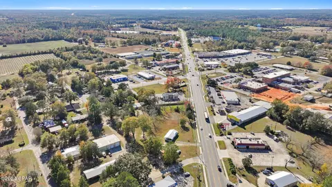 1217 Main St, Chipley, FL 32428 photo 7