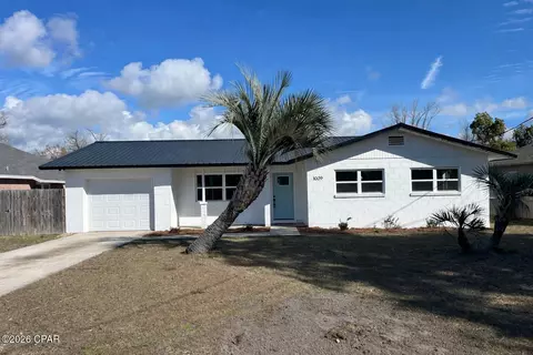 1009 Georgia Ave, Lynn Haven, FL 32444