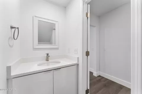 Bath - 6734 Cherry St, Callaway, FL 32404 photo 1 of 6