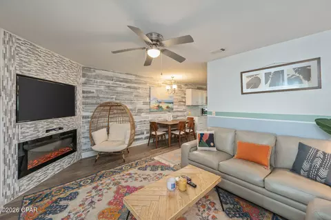 636 W Caladium Cir #B, Panama City Beach, FL 32413