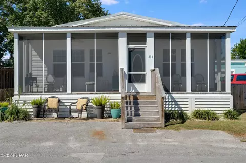 313 Laureno Pl, Panama City Beach, FL 32413
