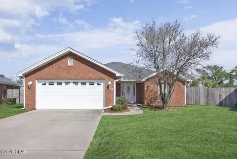 104 Seneca Ct, Panama City, FL 32404