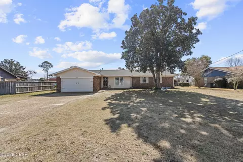 7024 Mike Ln, Panama City, FL 32404