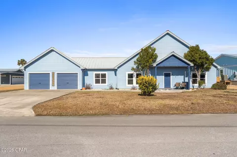 417 New Mexico Dr, Mexico Beach, FL 32456