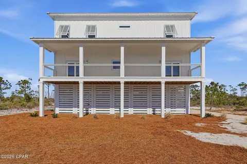 303 Park Point Cir, Port St Joe, FL 32456