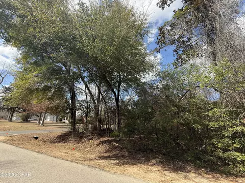 00 Oak Dr, Marianna, FL 32446