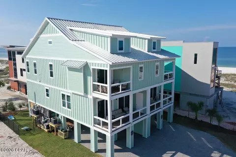 111 S 31st St #A & B, Mexico Beach, FL 32456