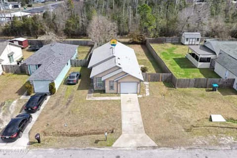 115 Christie Ln, Panama City, FL 32404