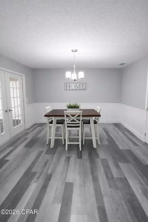 Dining - 2005 N Harbour Dr, Lynn Haven, FL 32444 photo 1 of 1