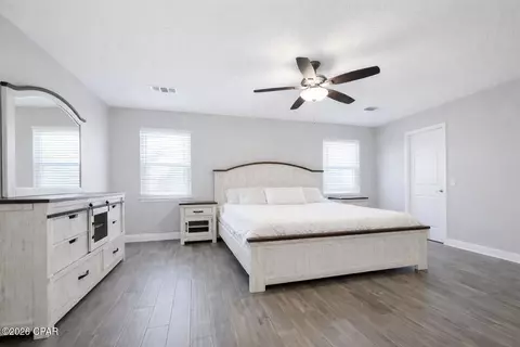 Bedroom - 2005 N Harbour Dr, Lynn Haven, FL 32444 photo 6 of 7